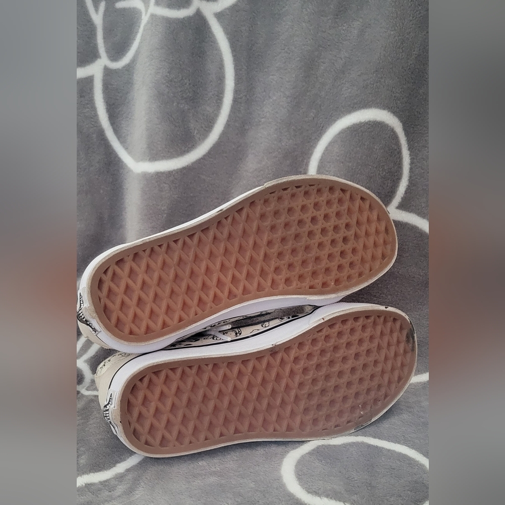 Womens Disney VANS - Picture 5 of 6